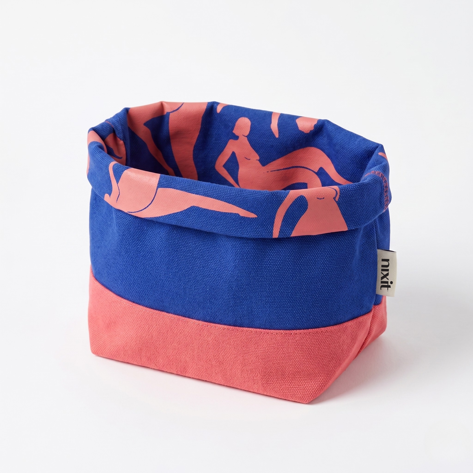 An image of the travel pouch open with the inside pattern showing